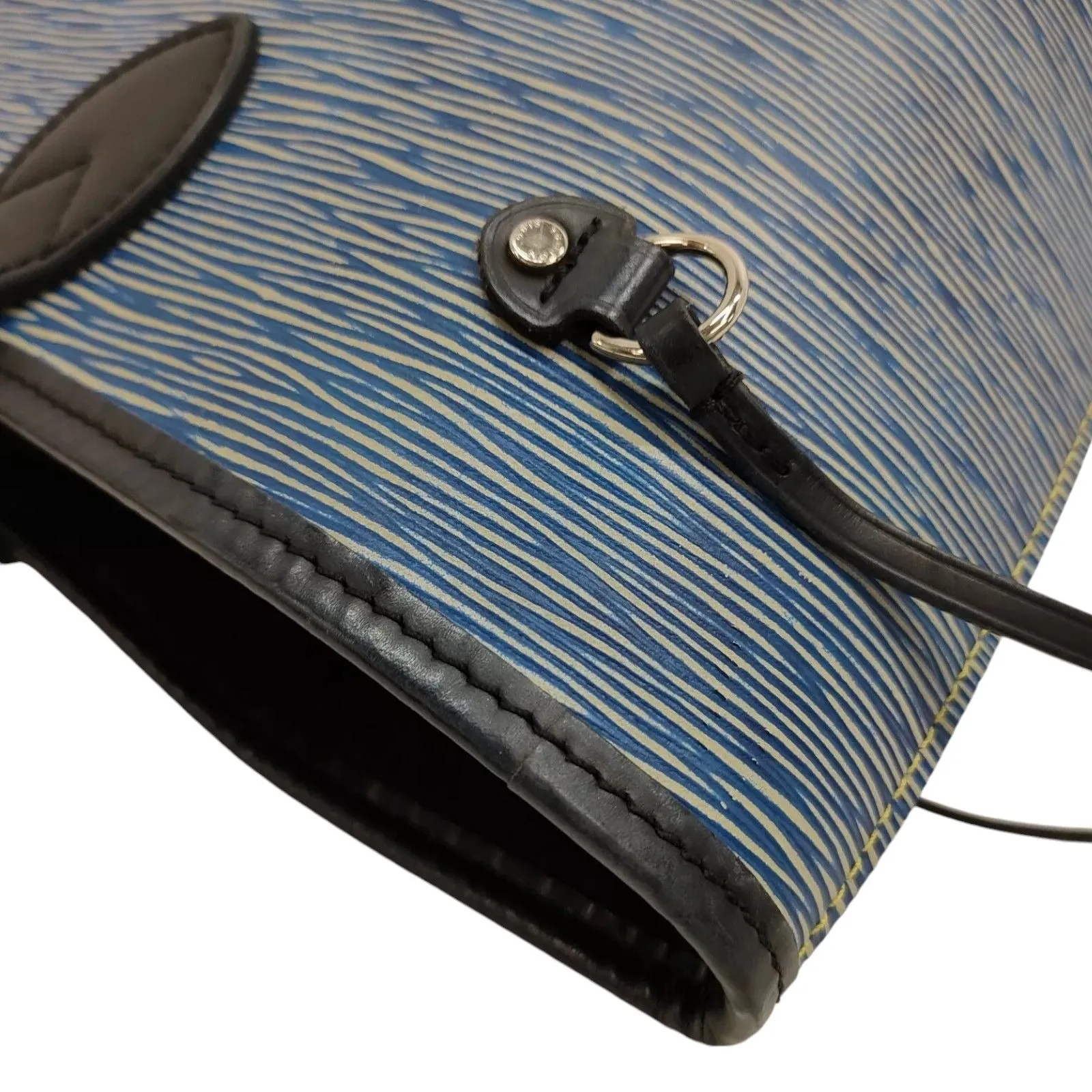 506920BB (X6) Louis Vuitton Tote Bag Neverfull MM Blue Epi Leather