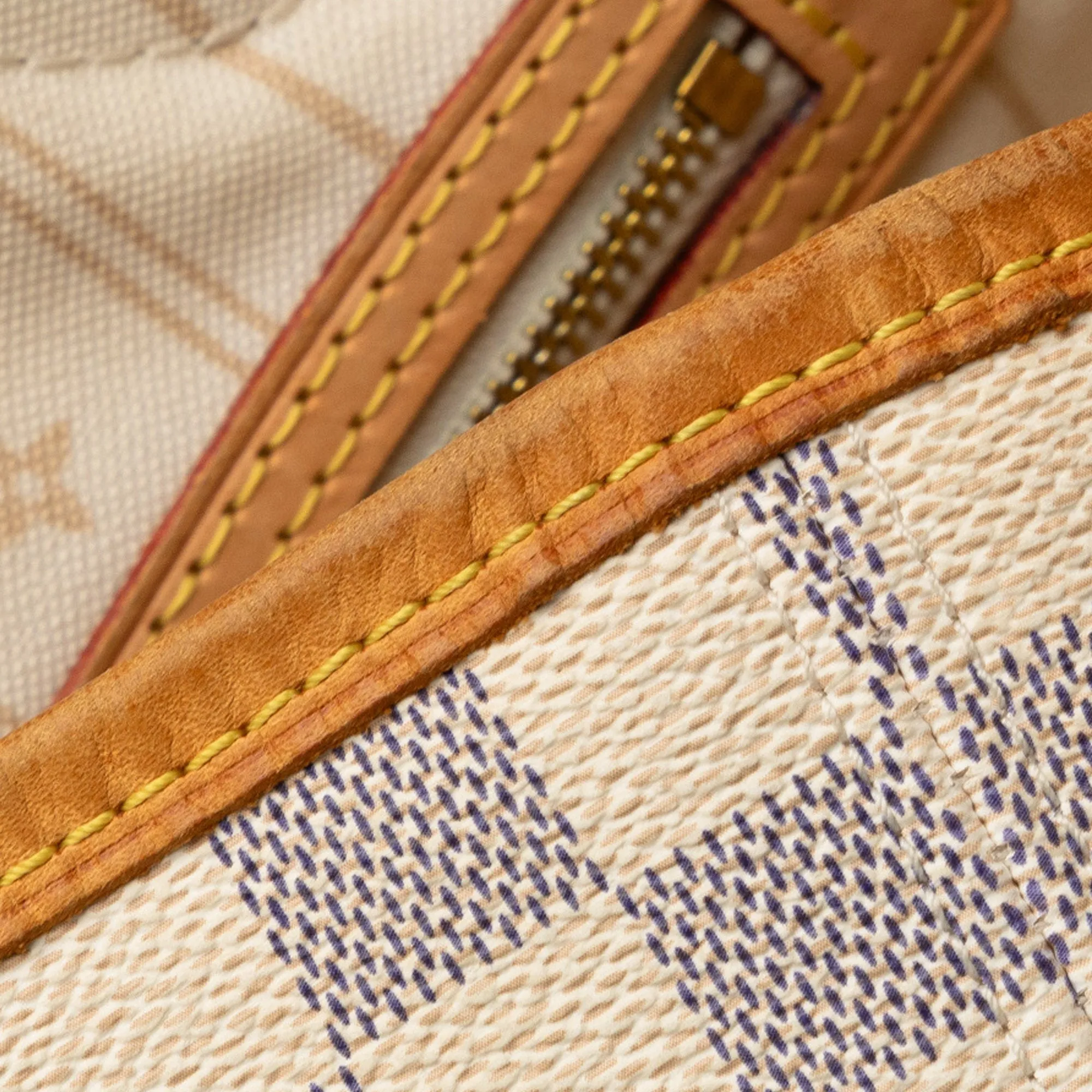 Beige Louis Vuitton Damier Azur Neverfull MM Tote Bag