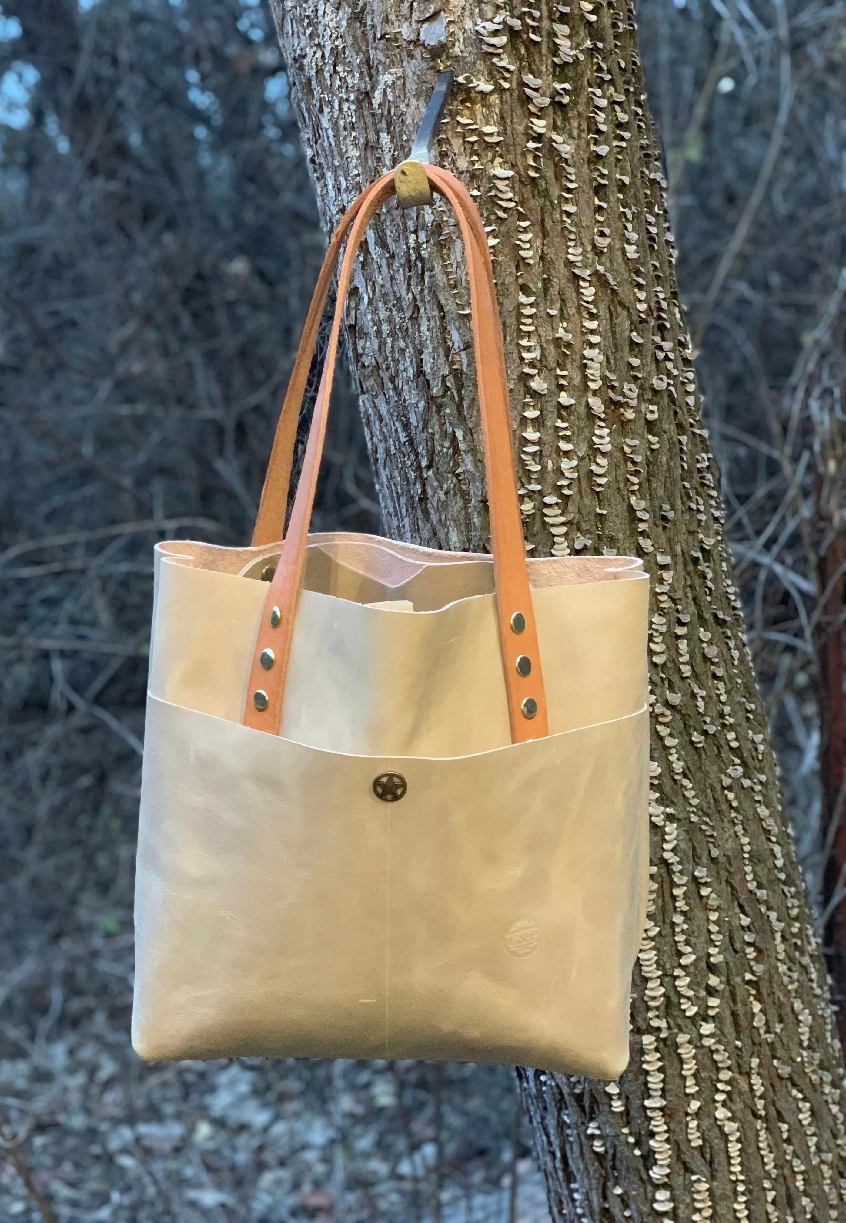 Big Mama Tote in Blonde Leather