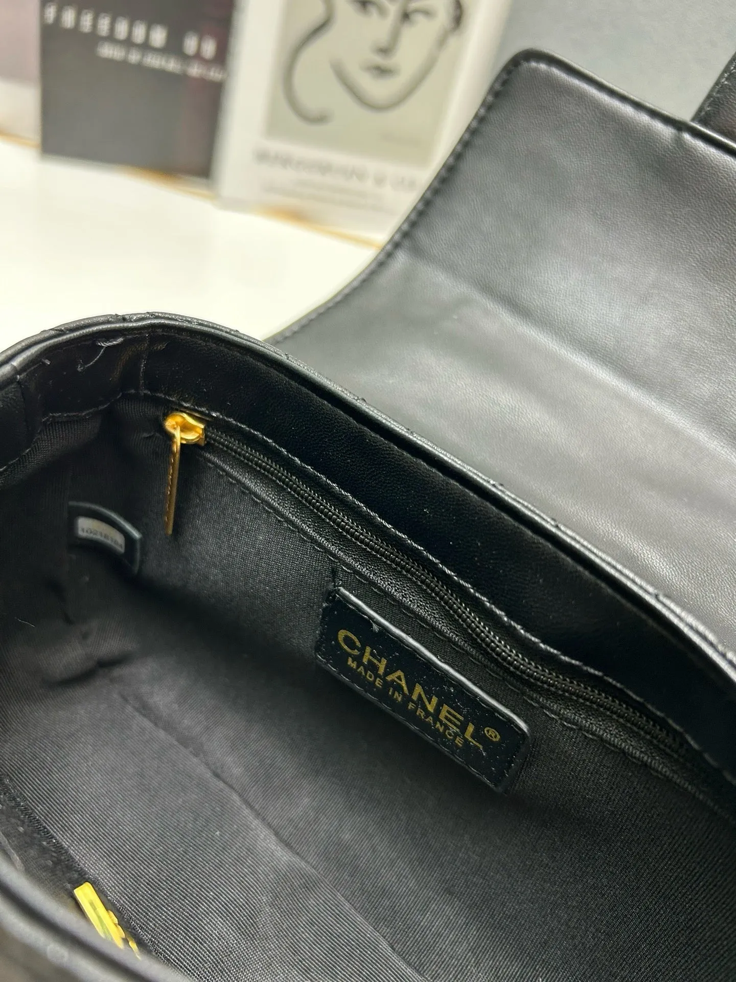 CC1053 Small Flap Bag with Top Handle / 4.3x8x2.1inch