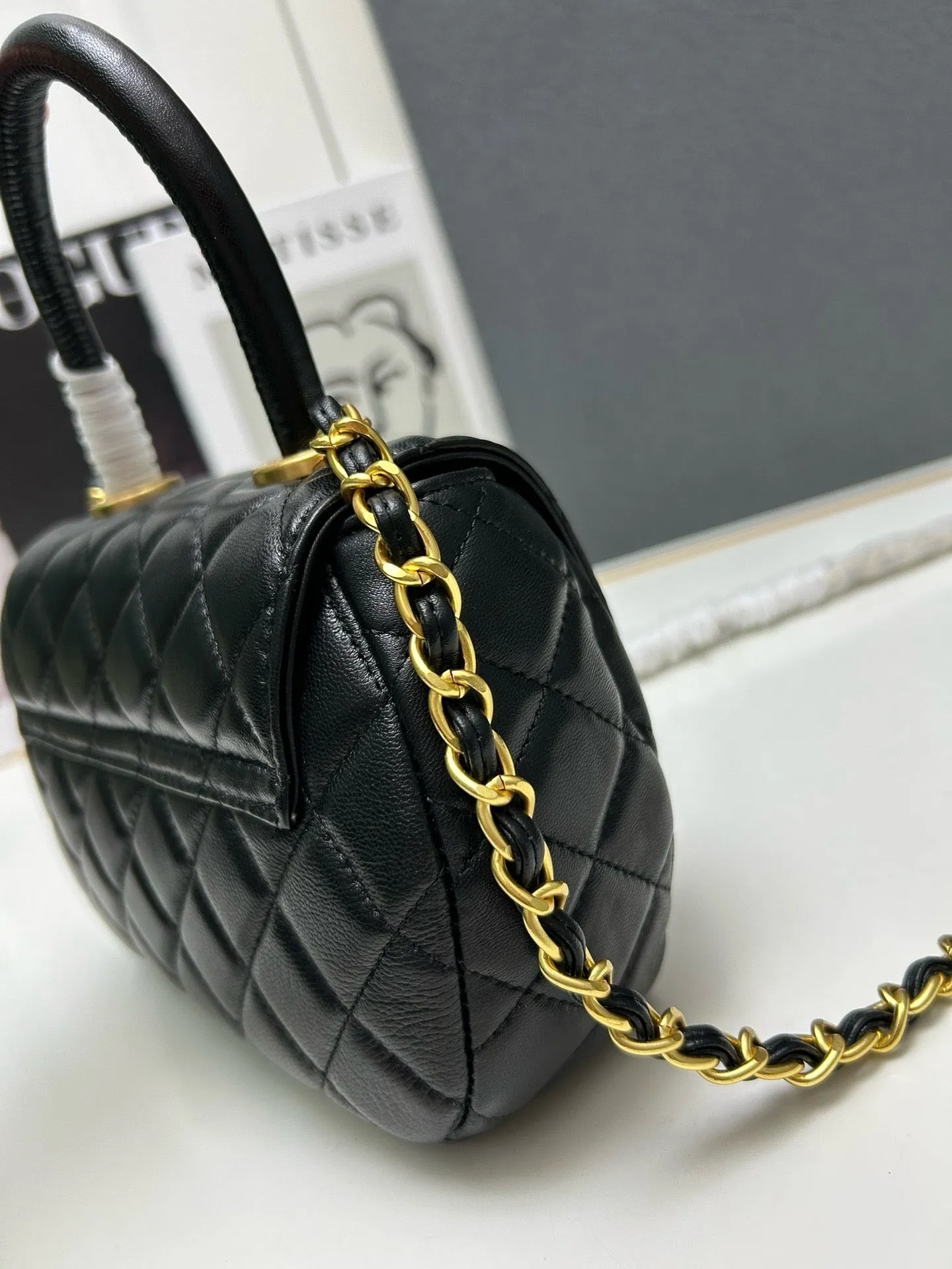CC1053 Small Flap Bag with Top Handle / 4.3x8x2.1inch