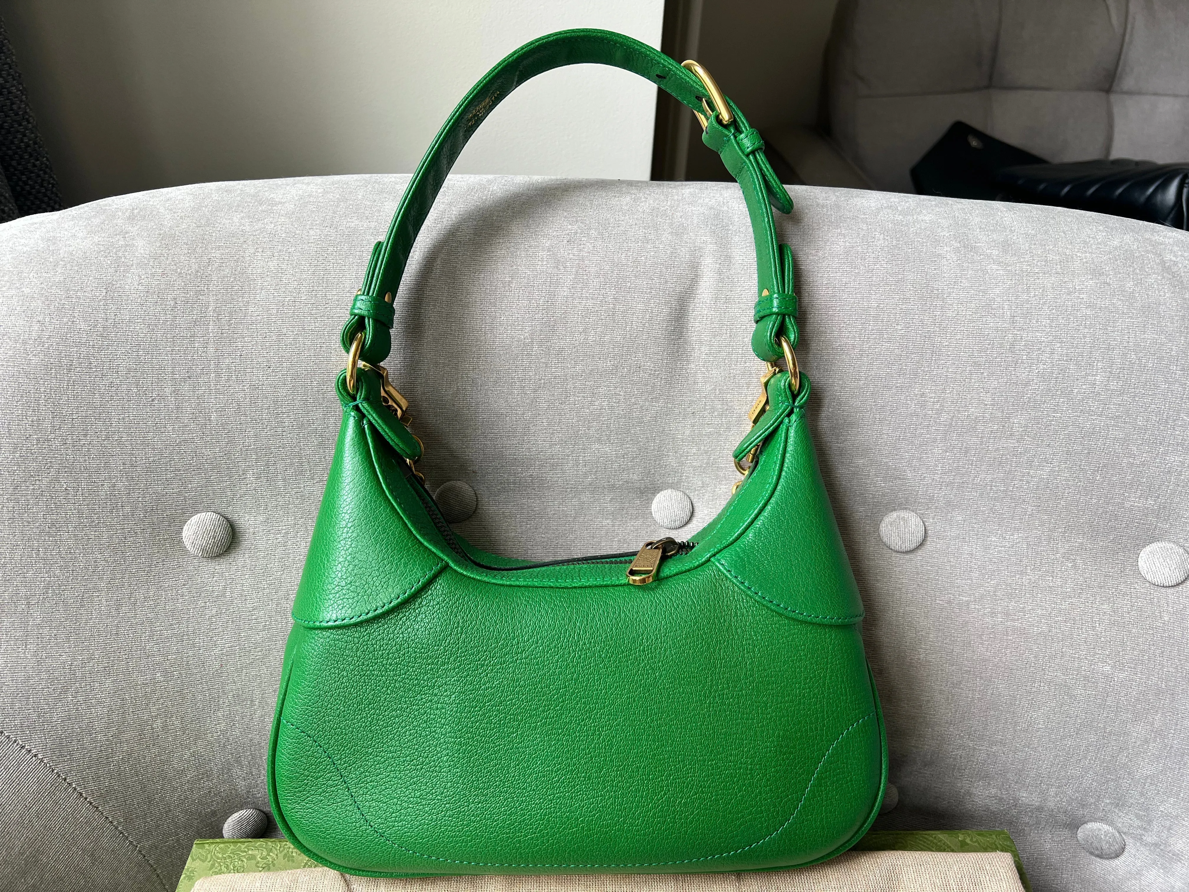 Gucci Green Small Aphrodite Shoulder Bag