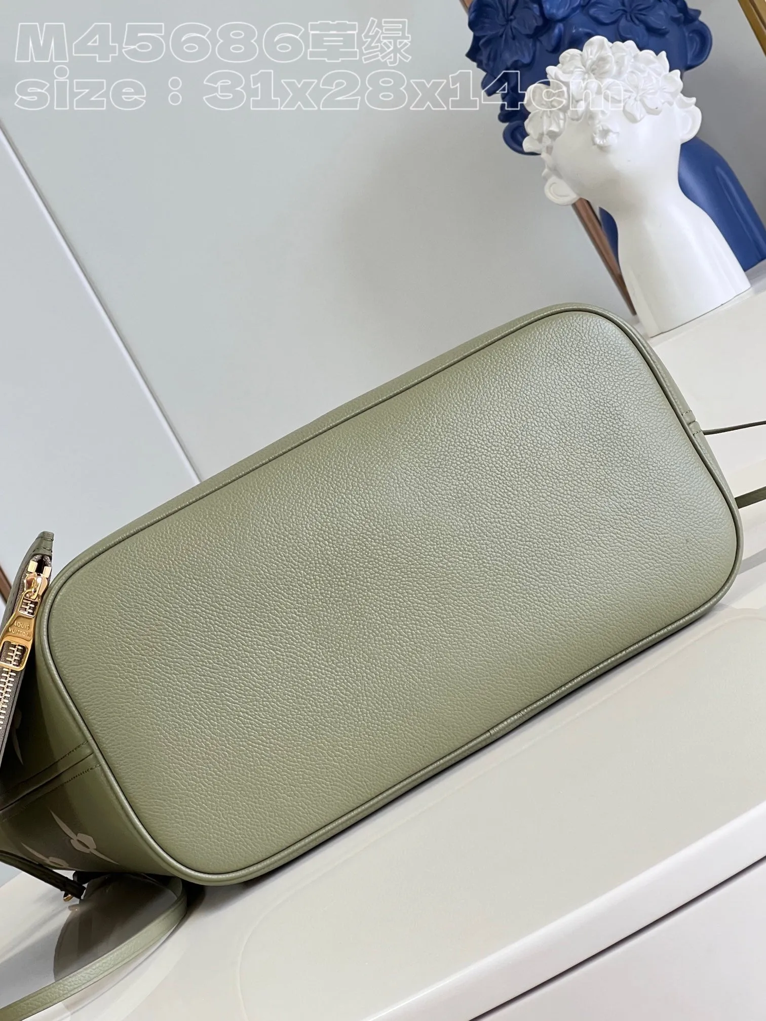LB858 Neverfull MM / HIGHEST QUALITY VERSION / 12.2 x 11 x 5.5 inches