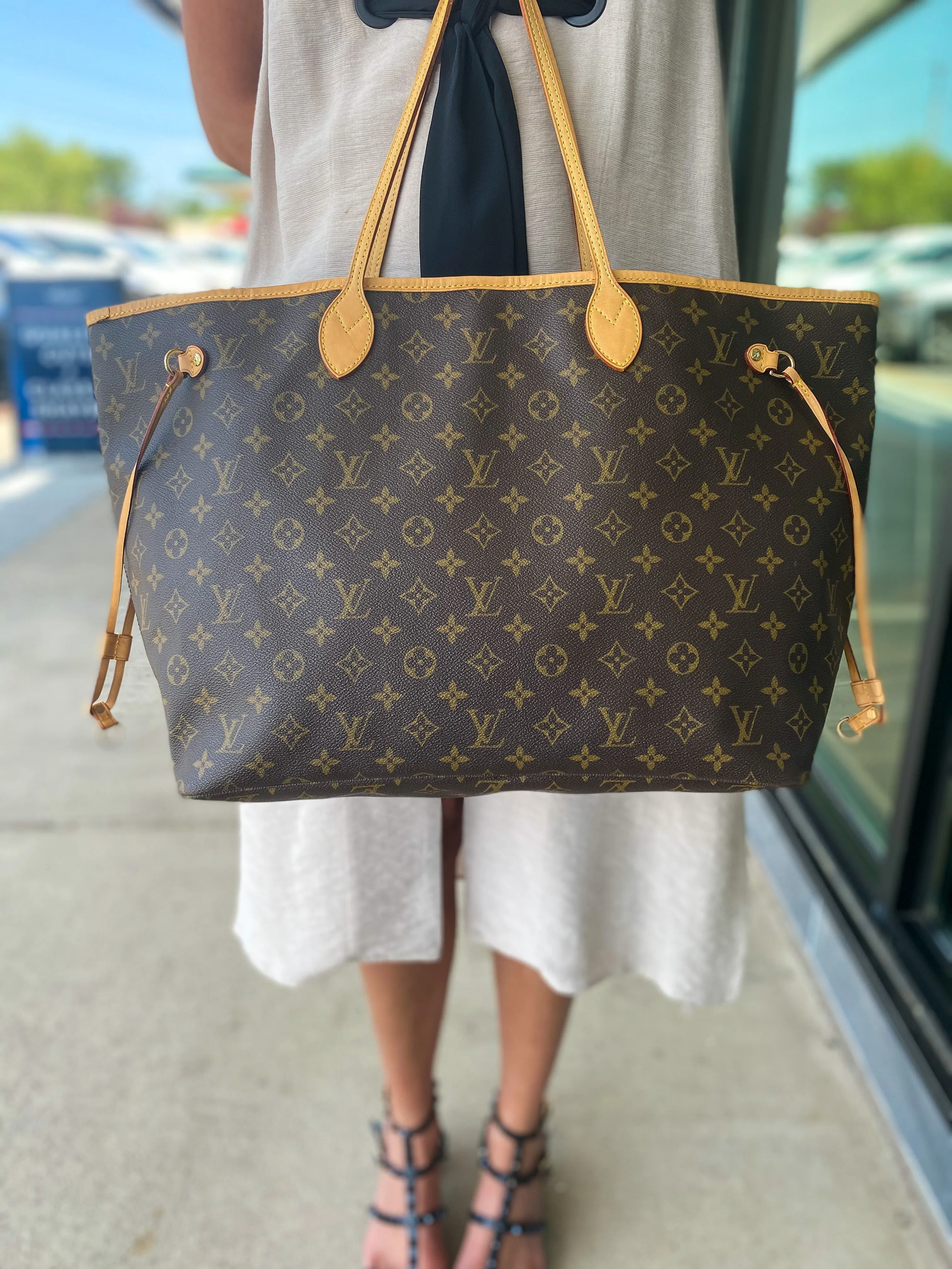 Louis Vuitton Neverfull GM Monogram Tote
