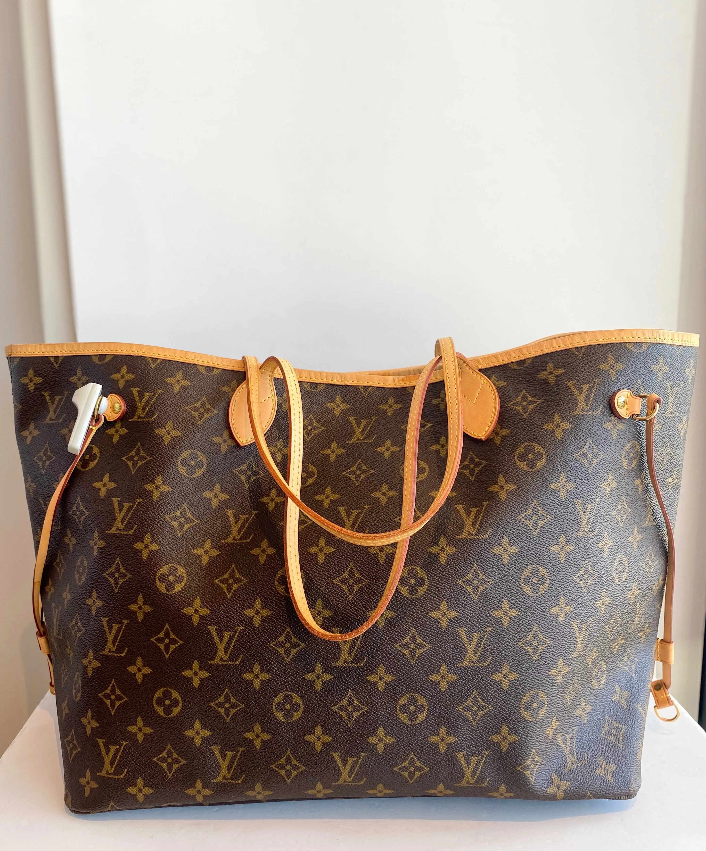Louis Vuitton Neverfull GM Monogram Tote